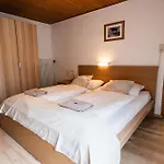 Alpenpension Haslinger Pensión Bad Gastein