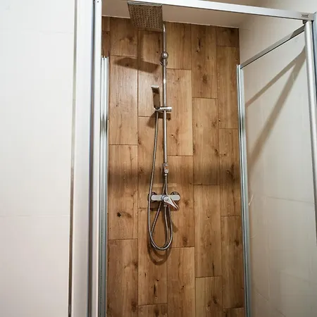 بيت ضيافة Alpenpension Haslinger باد جاستاين