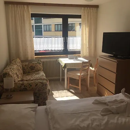 Alpenpension Haslinger بيت ضيافة